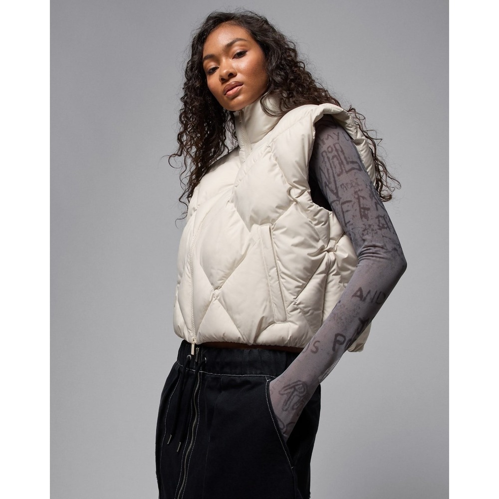 Womens Size L Nike Jordan Naomi Osaka Quilted Puffer Vest Off White HV0413-104